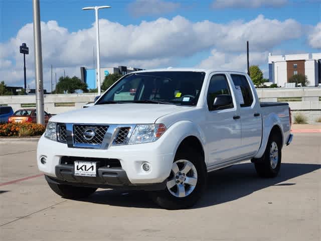 2013 Nissan Frontier SV 2WD Crew Cab SWB Auto 1