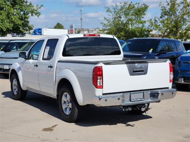 2013 Nissan Frontier SV 2WD Crew Cab SWB Auto 6