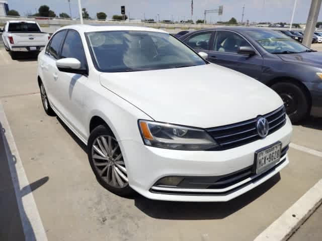 2015 Volkswagen Jetta 1.8T Sport 3