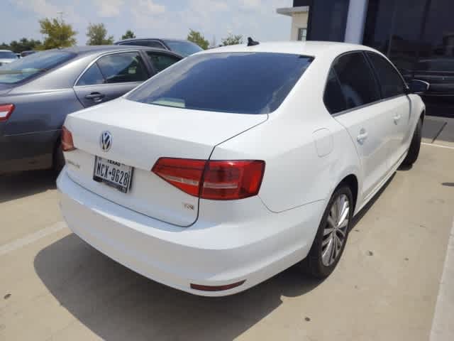 2015 Volkswagen Jetta 1.8T Sport 5