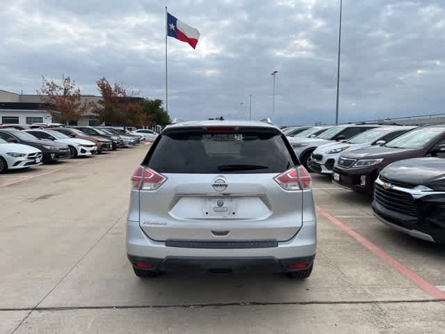 2016 Nissan Rogue S 7