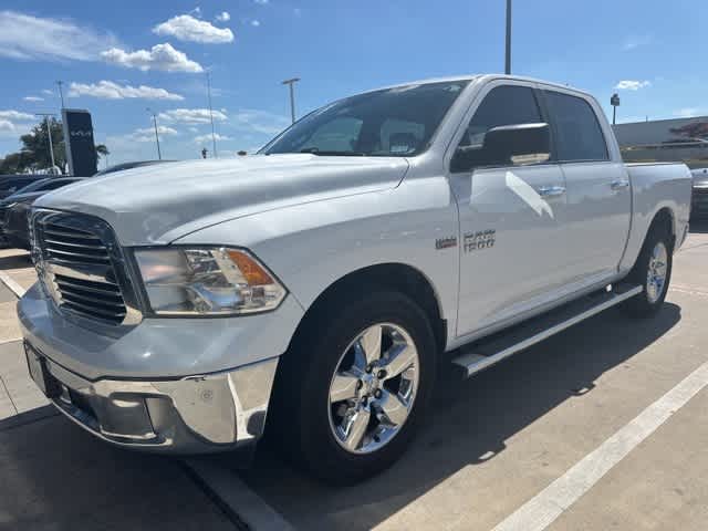 2016 Ram 1500 Lone Star 2WD Crew Cab 140.5 1