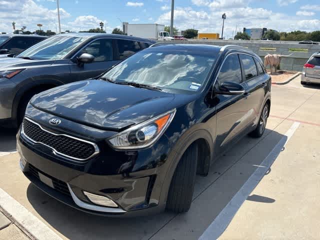 2017 Kia Niro Touring 1