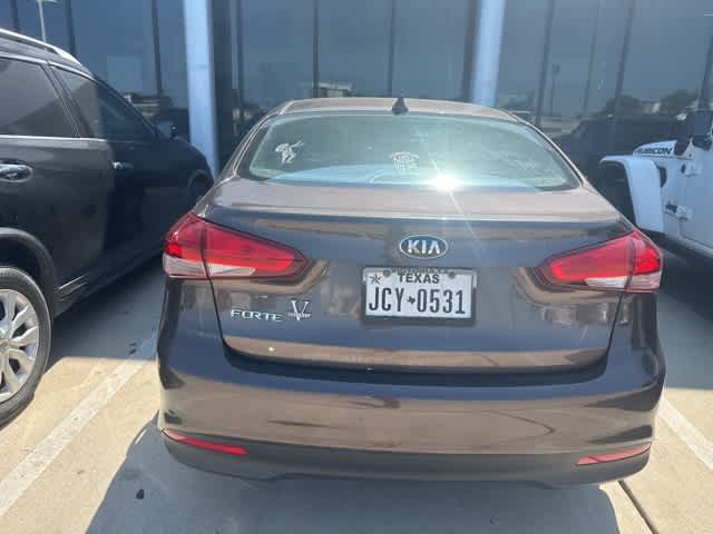 2017 Kia Forte LX 5