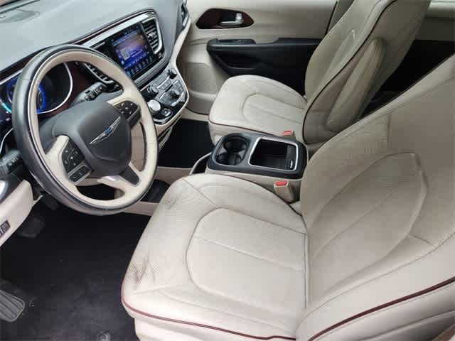 2017 Chrysler Pacifica Limited 2