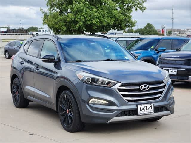 2017 Hyundai Tucson Night 3