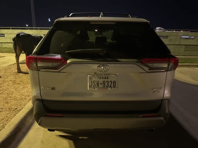 2019 Toyota RAV4 Limited 4