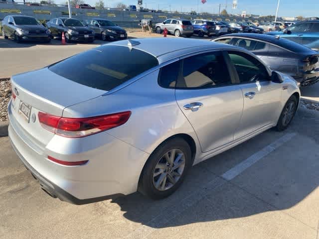 2019 Kia Optima LX 4