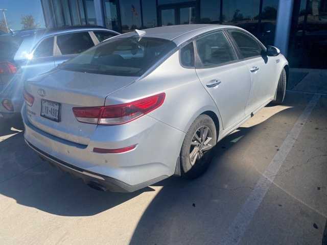 2019 Kia Optima LX 4