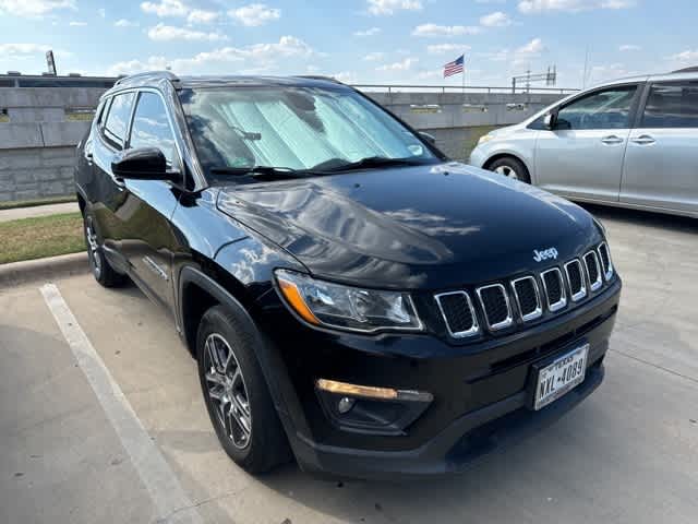 2019 Jeep Compass Latitude w/Sun/Wheel Pkg 2