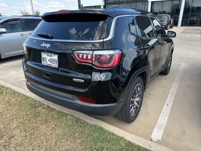 2019 Jeep Compass Latitude w/Sun/Wheel Pkg 3