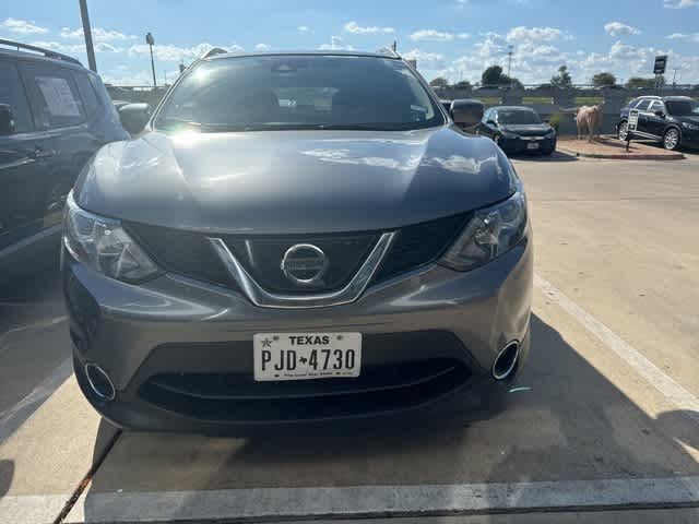 2019 Nissan Rogue Sport SV 2