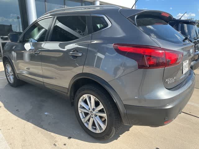 2019 Nissan Rogue Sport SV 4