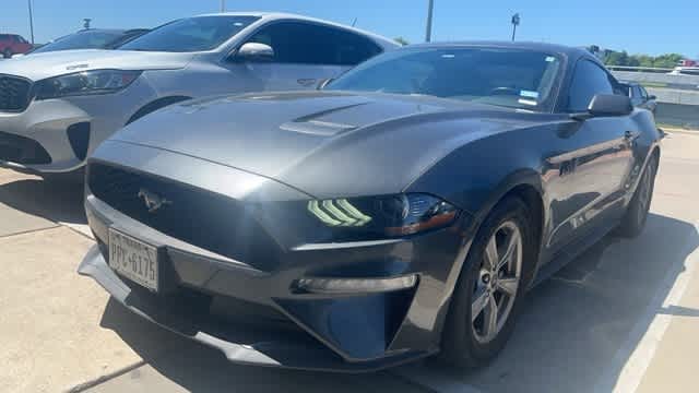 2020 Ford Mustang EcoBoost 1