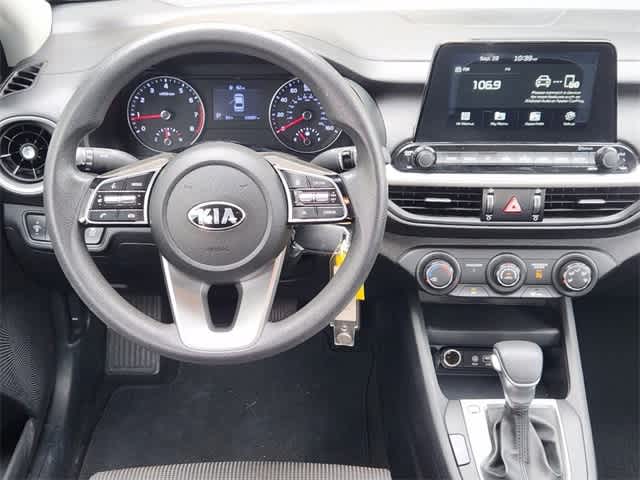 2020 Kia Forte LXS 23