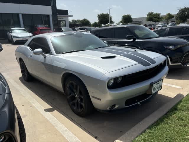 2020 Dodge Challenger SXT 3