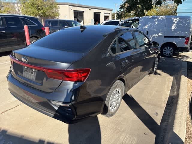 2021 Kia Forte FE 5