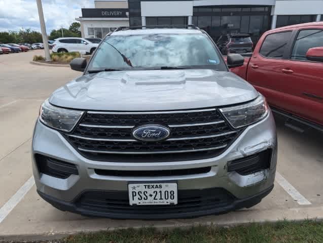 2021 Ford Explorer XLT 2