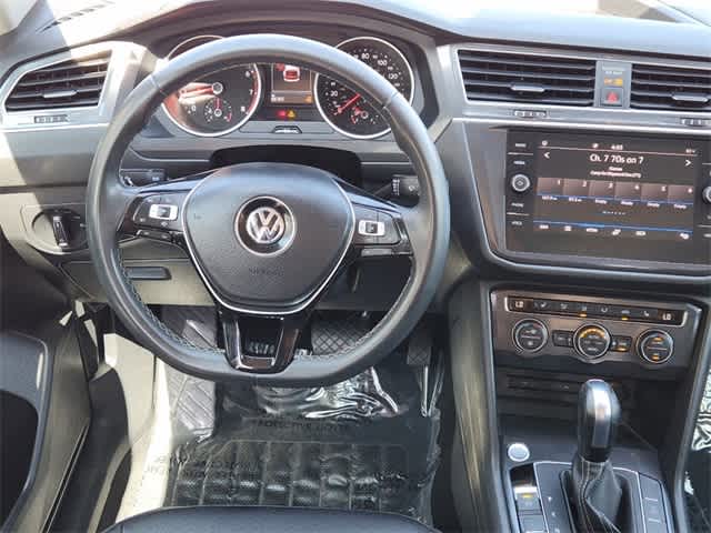 2021 Volkswagen Tiguan SE 25