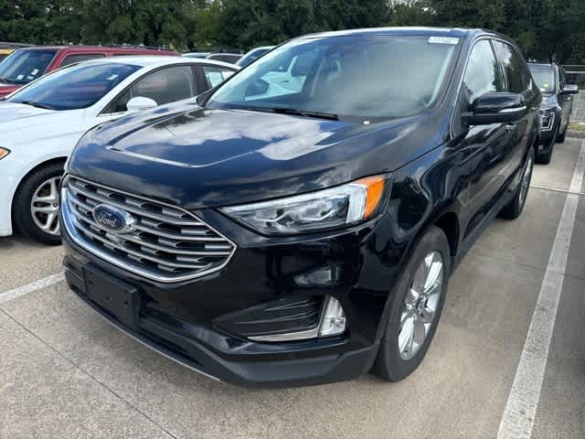 2022 Ford Edge Titanium 1