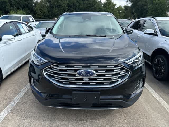 2022 Ford Edge Titanium 2