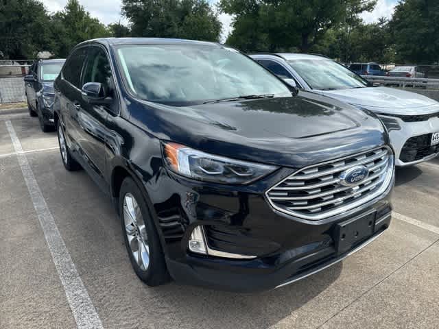 2022 Ford Edge Titanium 3