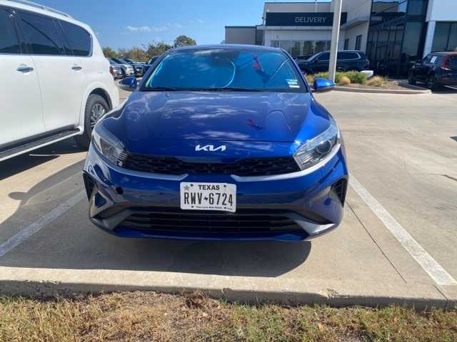 2022 Kia Forte LXS 3