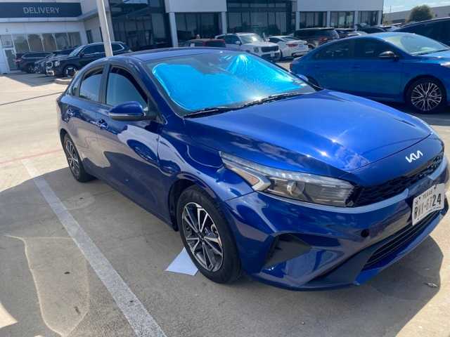 2022 Kia Forte LXS 4