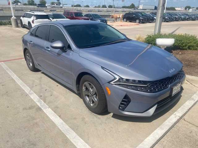 2022 Kia K5 LXS 1