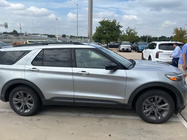 2022 Ford Explorer XLT 3