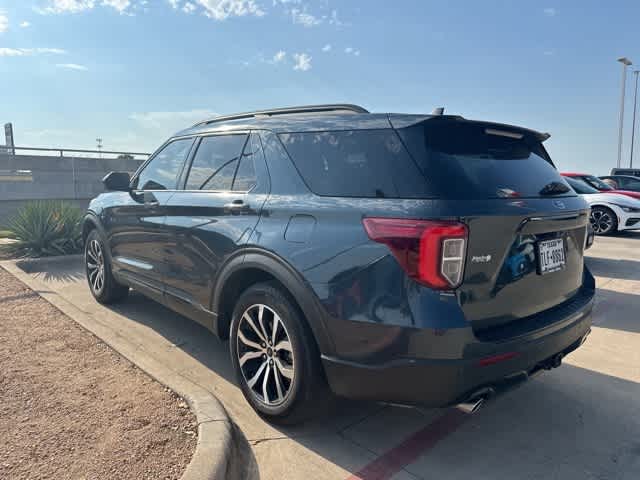 2022 Ford Explorer ST-Line 4