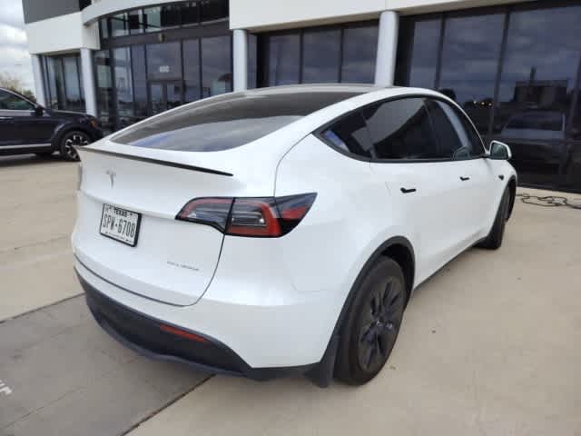 2023 Tesla Model Y Long Range 4