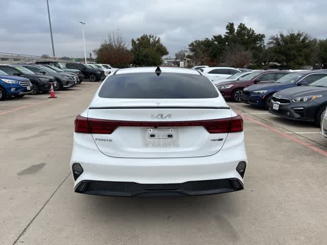 2023 Kia Forte GT-Line 9