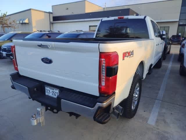 2023 Ford Super Duty F-250 SRW LARIAT 4WD Crew Cab 8 Box 3