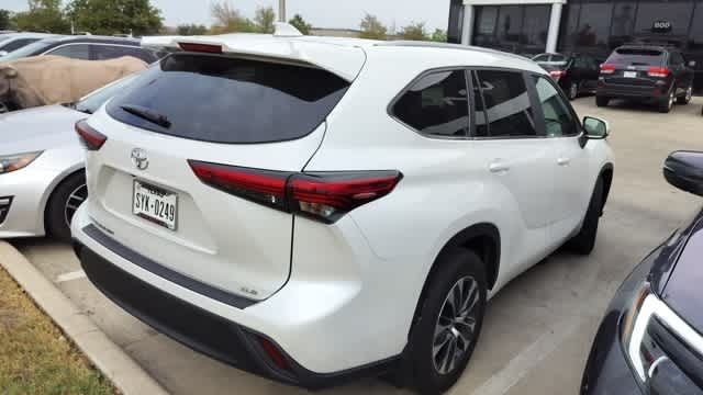 2023 Toyota Highlander L 3