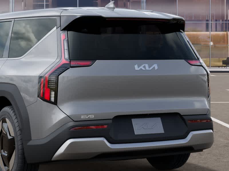 2024 Kia EV9 Light Long Range 13