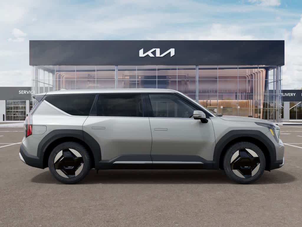 2024 Kia EV9 Light Long Range 7