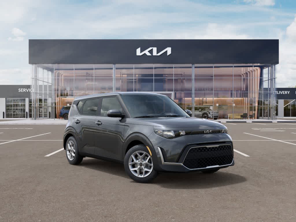 2025 Kia Soul LX 8