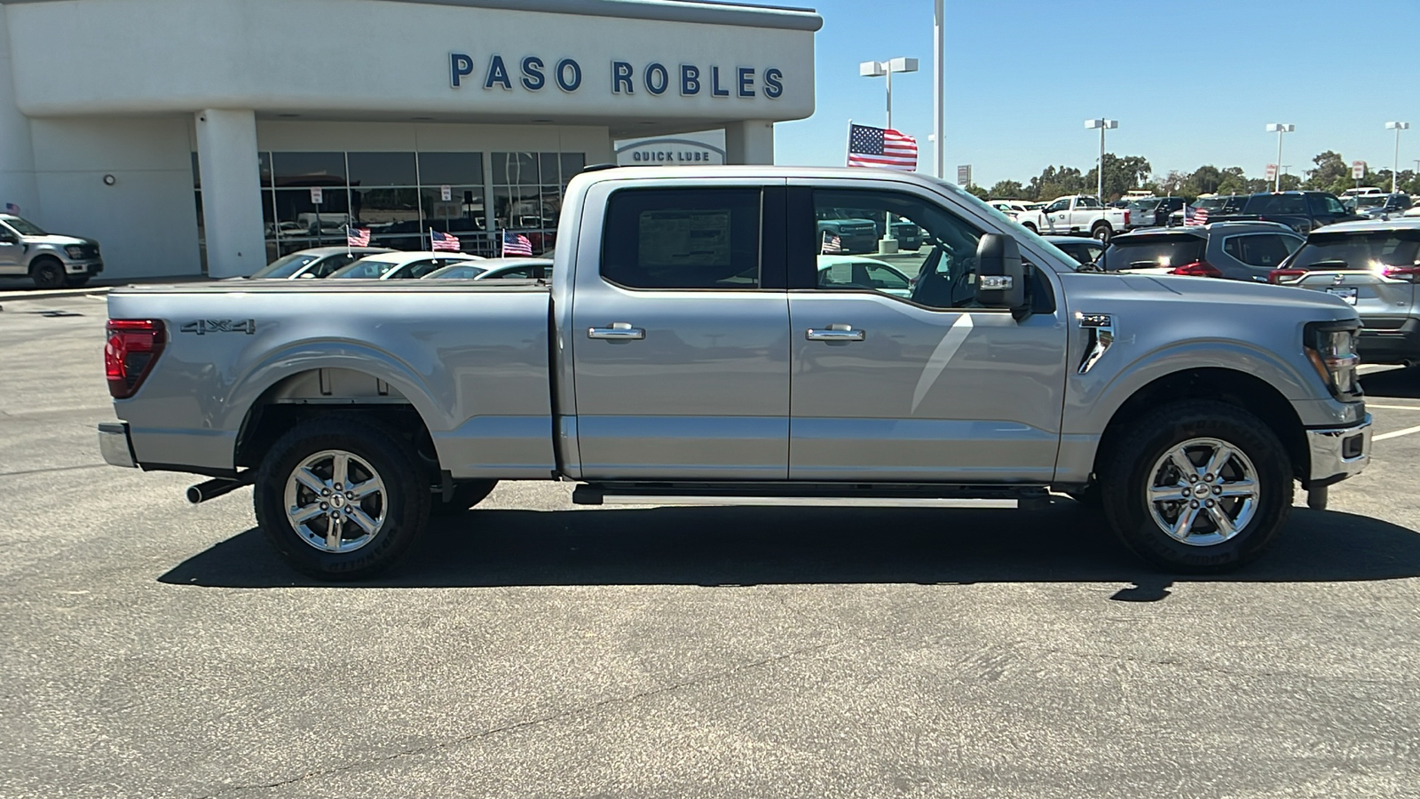 2024 Ford F-150 XLT 2