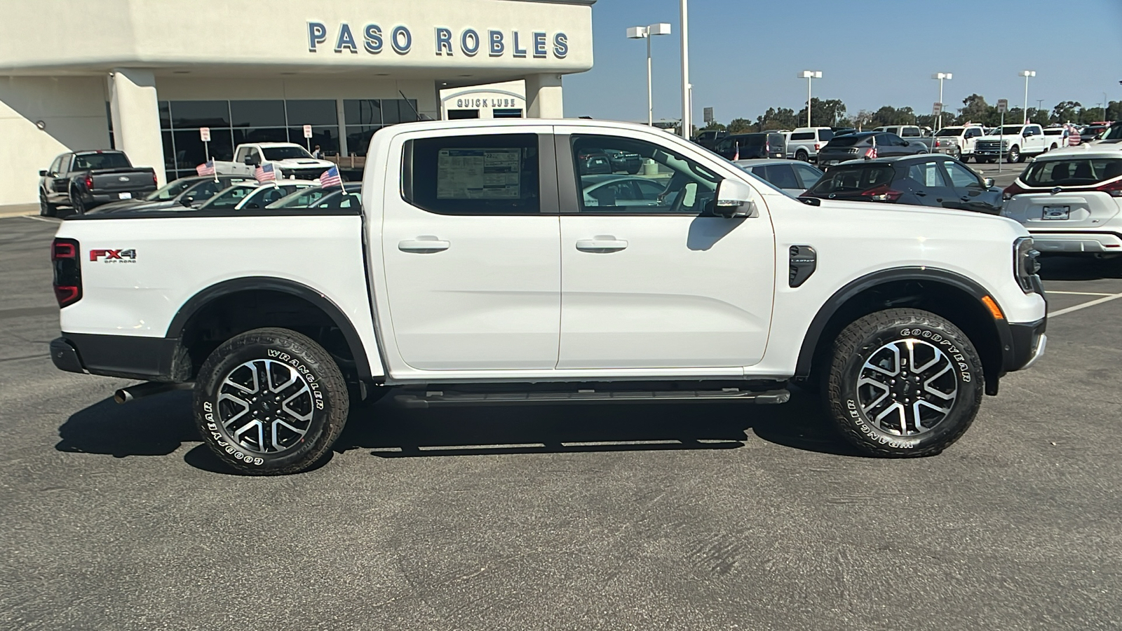 2024 Ford Ranger Lariat 2