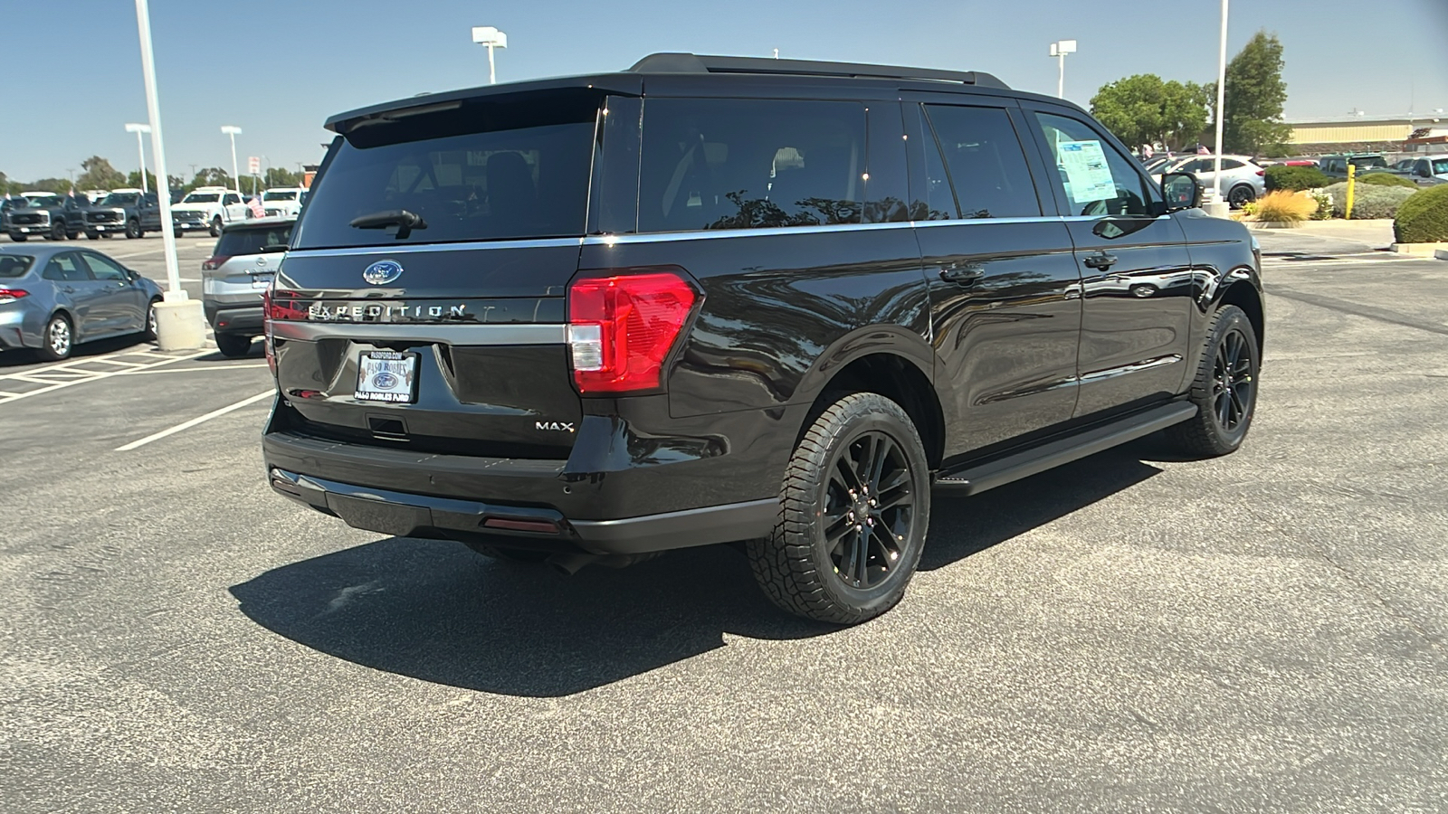 2024 Ford Expedition Max XLT 3