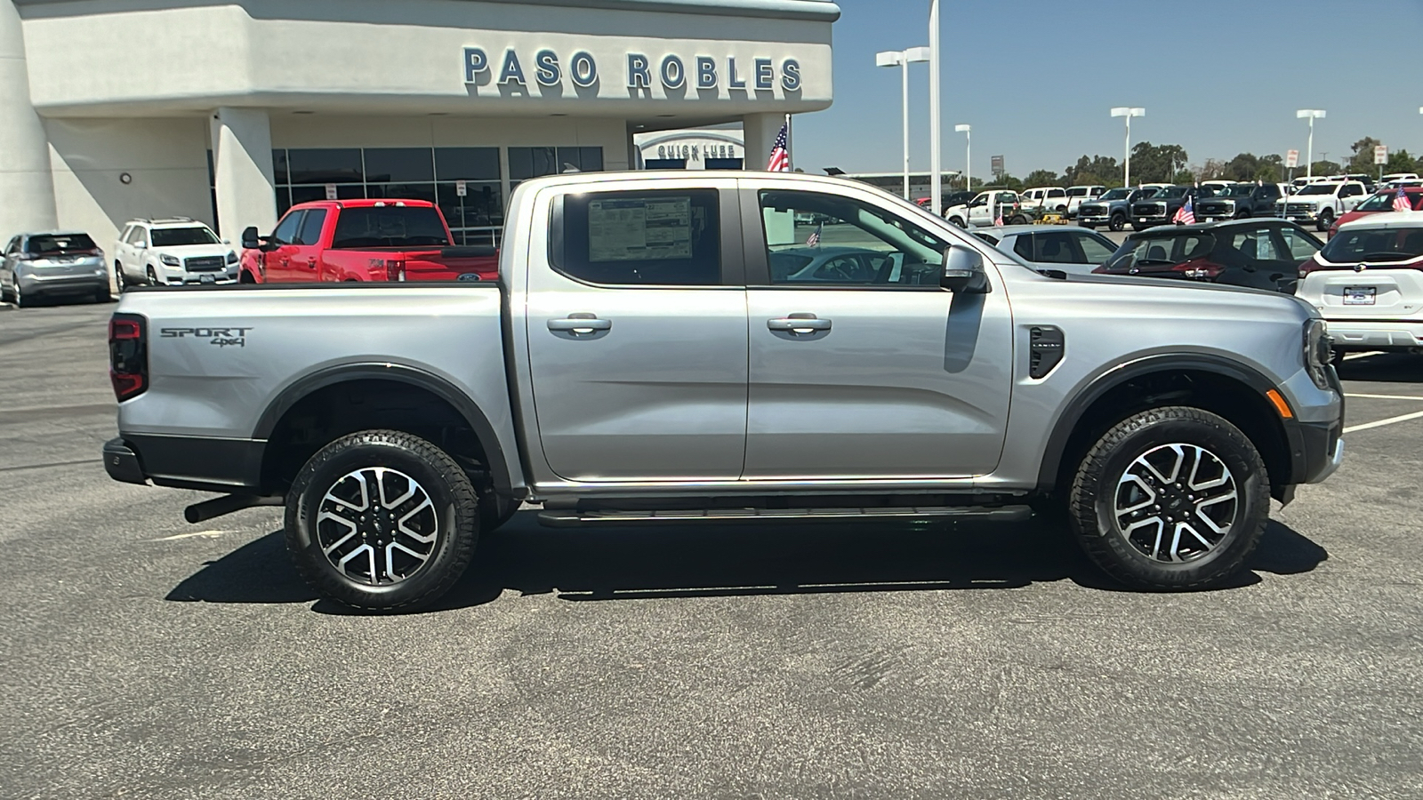 2024 Ford Ranger Lariat 2