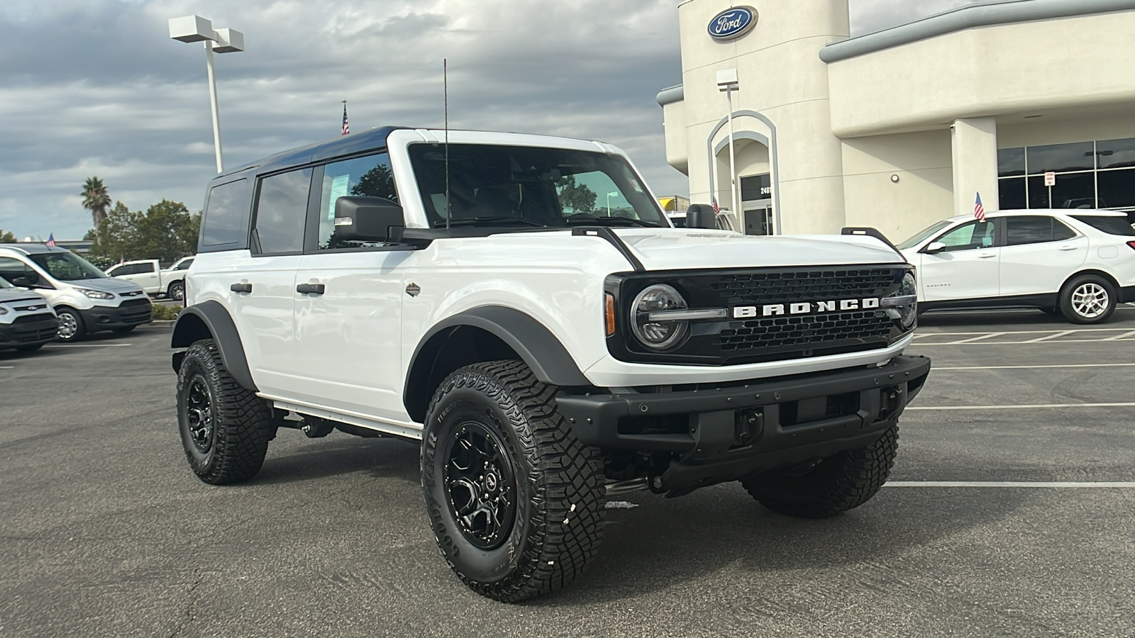 2024 Ford Bronco Wildtrak 1