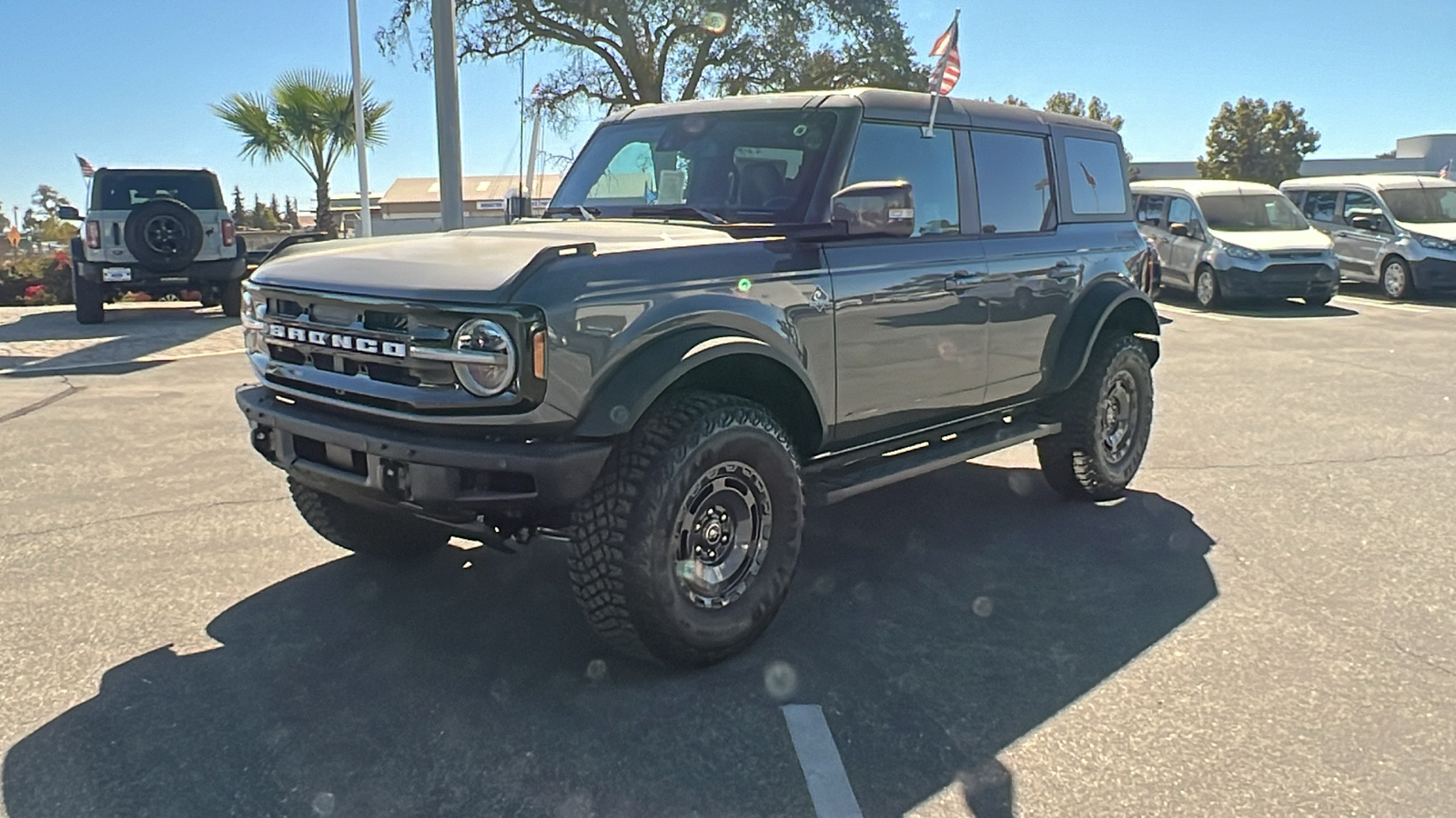 2024 Ford Bronco Outer Banks 7