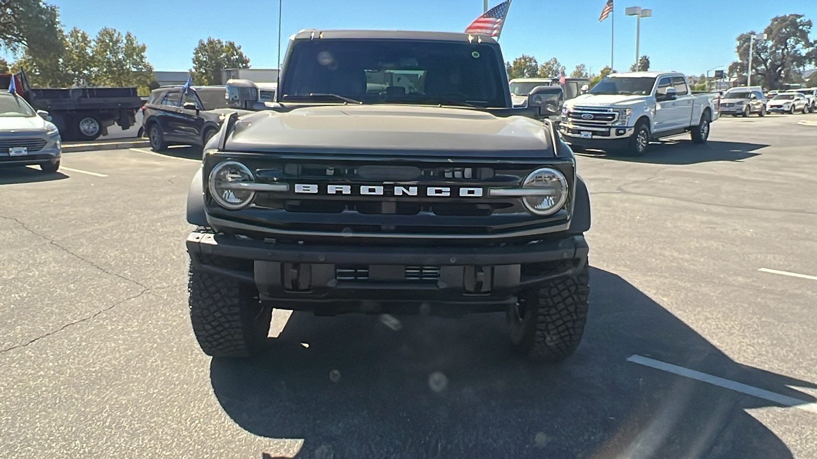 2024 Ford Bronco Outer Banks 8