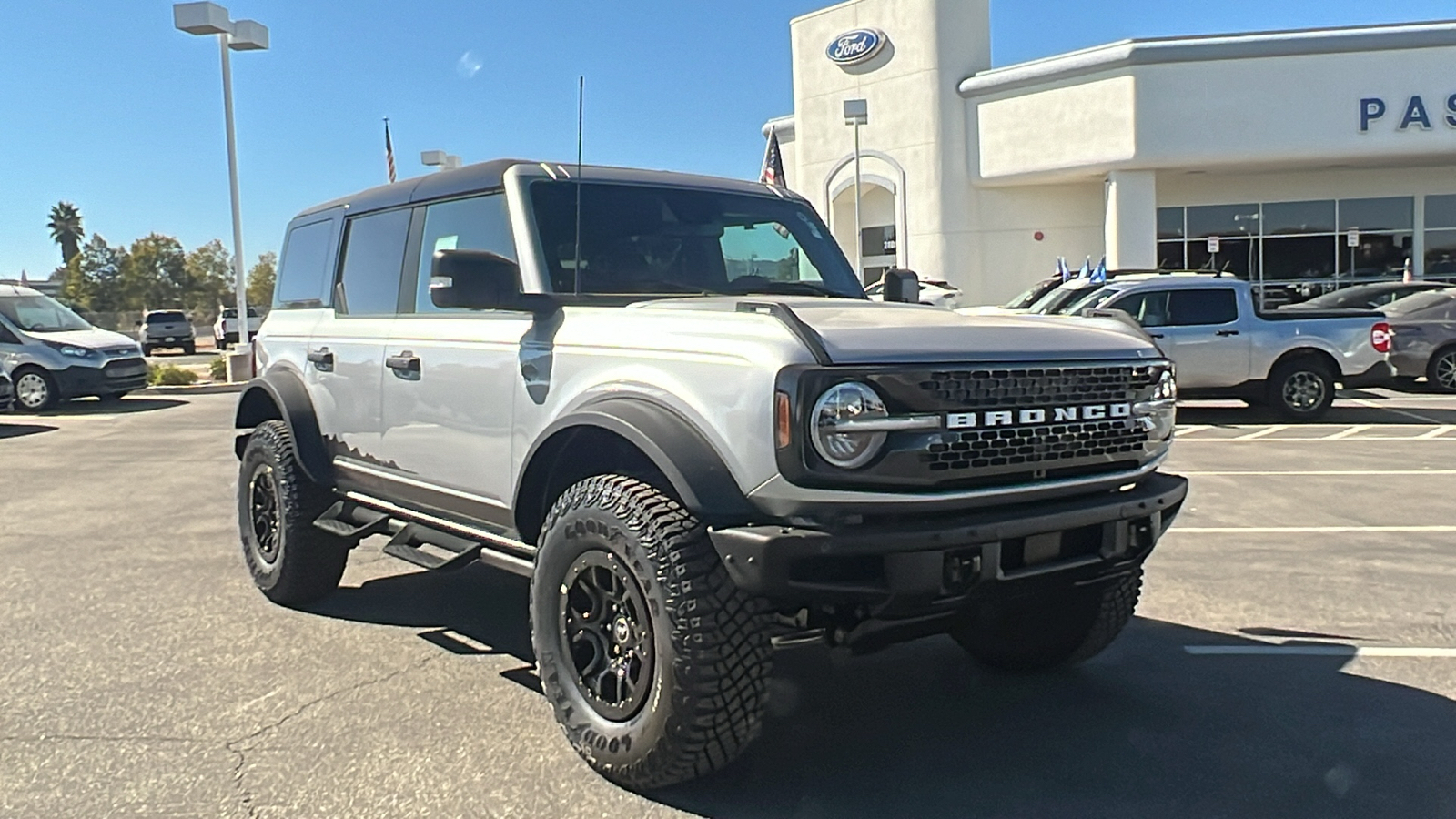 2024 Ford Bronco Wildtrak 1