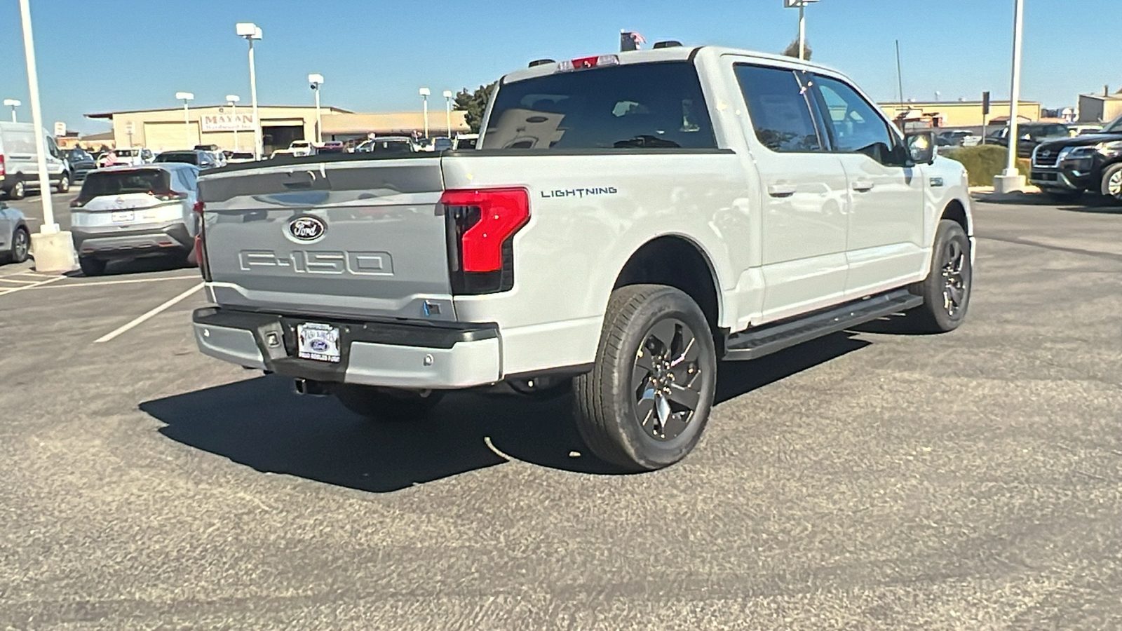 2024 Ford F-150 Lightning Flash 3