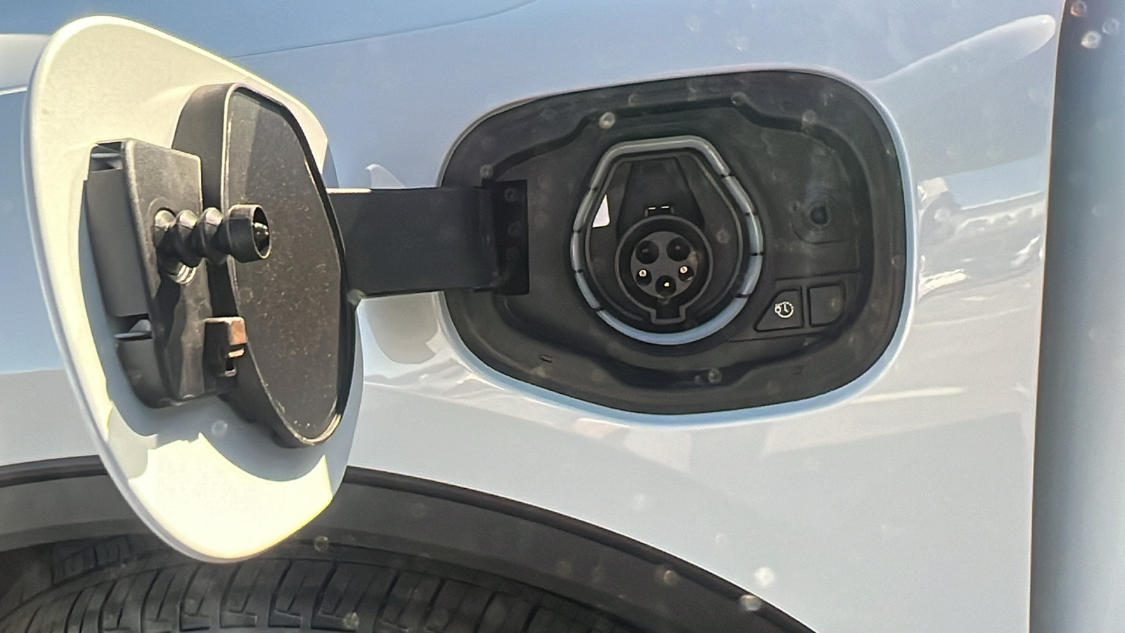 2025 Ford Escape Plug-In Hybrid 12