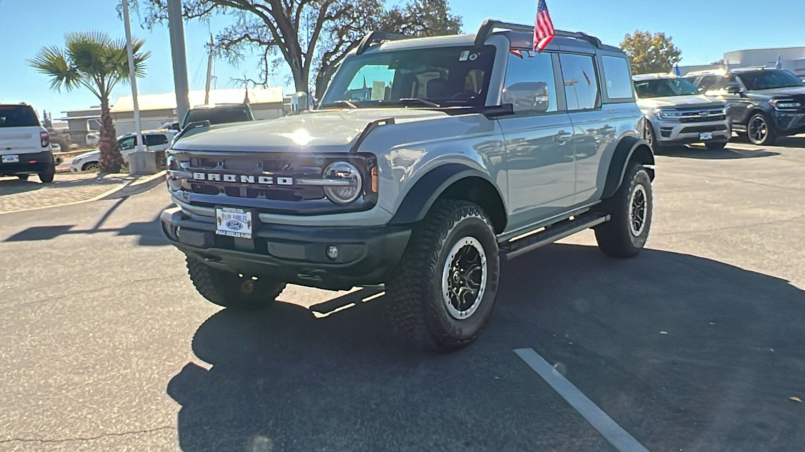 2024 Ford Bronco Outer Banks 7