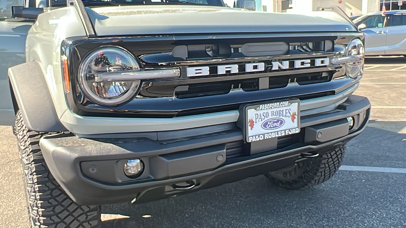 2024 Ford Bronco Outer Banks 11